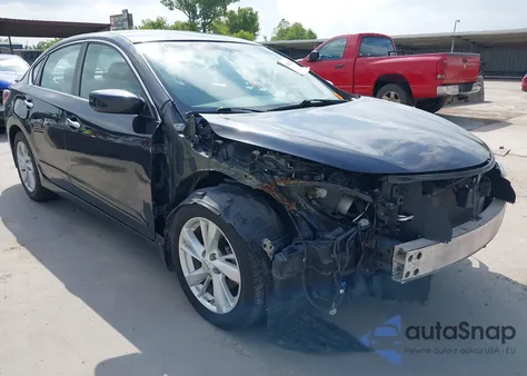 2015 Nissan Altima 2.5 S из США, поврежденный, VIN 1N4AL3AP3FN863840